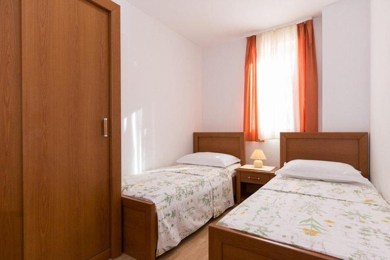 Marija F4 Apartment Krk Town Esterno foto